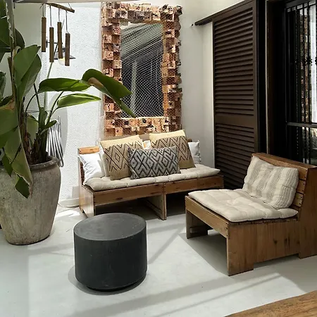 Vilamouratenis White By Sapvillas * Vilamoura