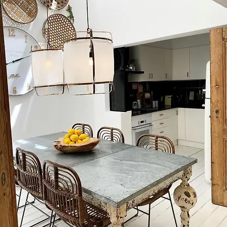 Vilamouratenis White By Sapvillas * Vilamoura