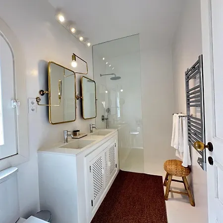 Vilamouratenis White By Sapvillas Vilamoura