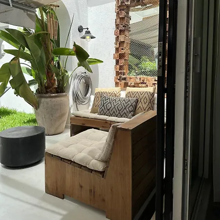 Vilamouratenis White By Sapvillas Holiday home *