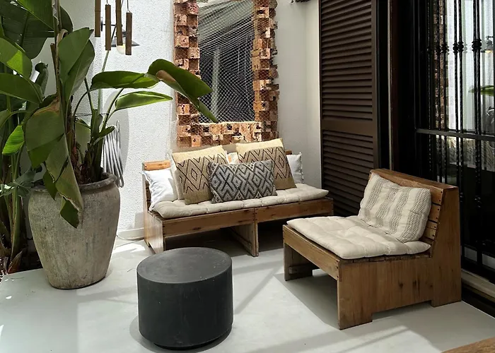 Vilamouratenis White By Sapvillas * Vilamoura