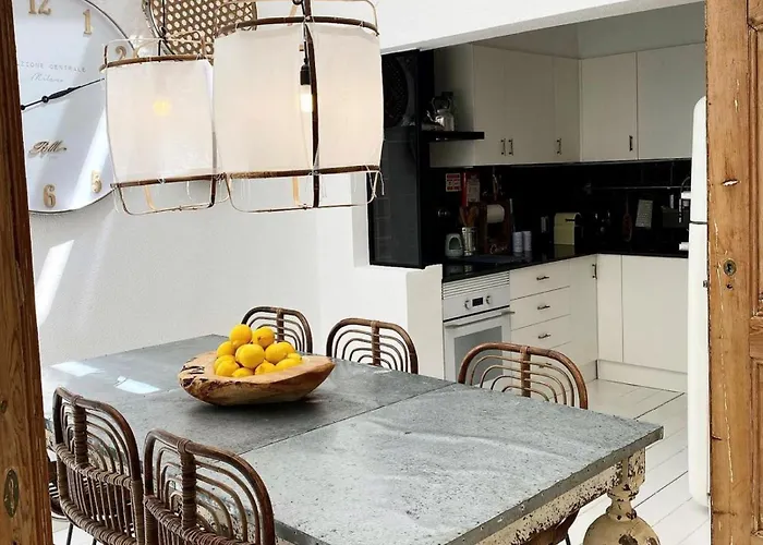 Vilamouratenis White By Sapvillas * Vilamoura