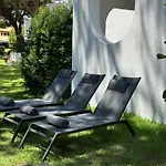 Vilamouratenis White By Sapvillas Vilamoura